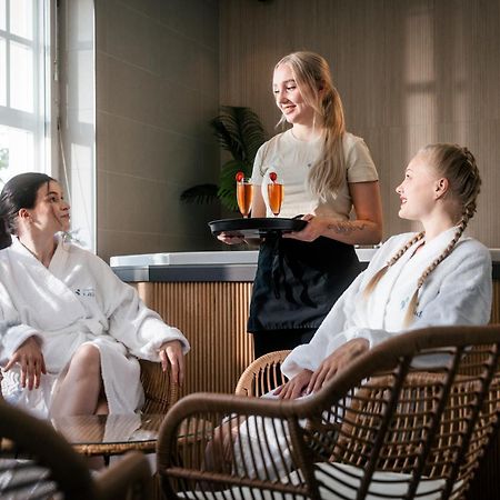 Hotelli Laehde ラッペーンランタ エクステリア 写真