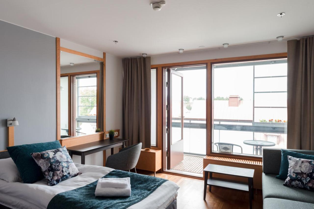 Hotelli Laehde ラッペーンランタ エクステリア 写真